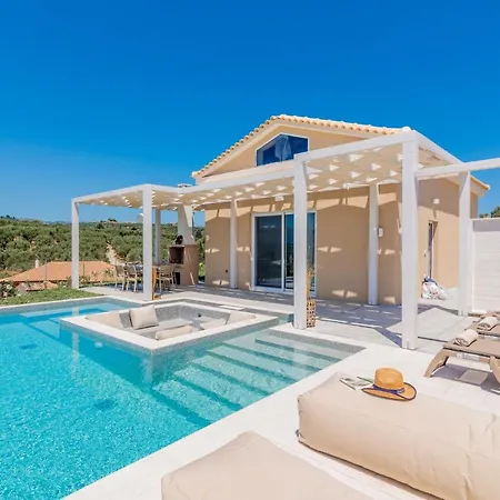 Willa Spartakos Villa Resort - Slow Living Retreat Collections With Private Pools Plános